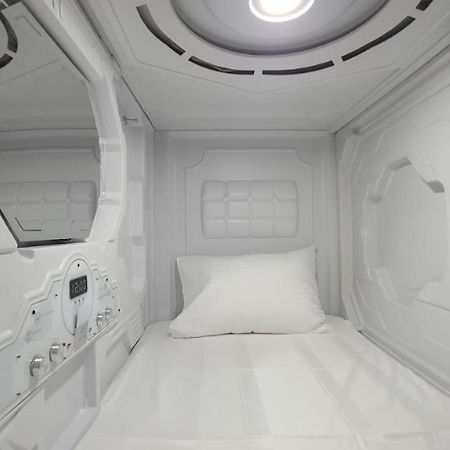 Hostel Aria Capsule Кишинёв Экстерьер фото