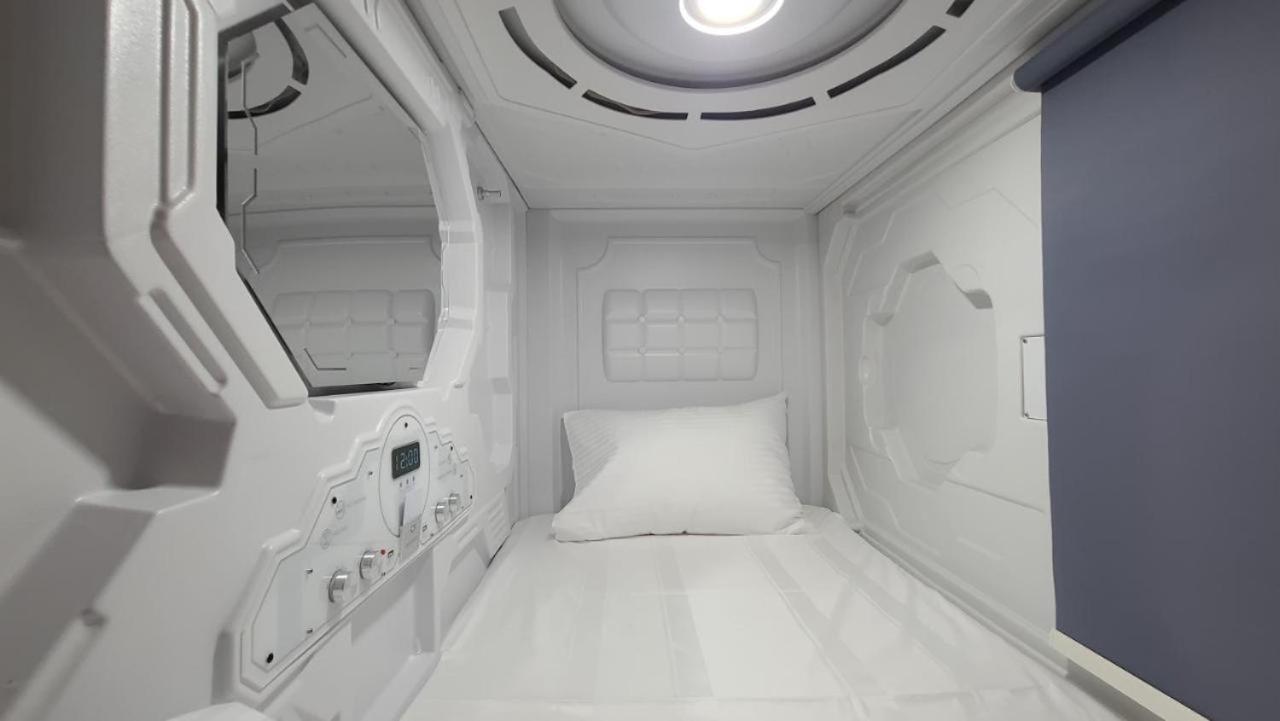 Hostel Aria Capsule Кишинёв Экстерьер фото